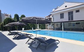 Bizim Kelebek Otel